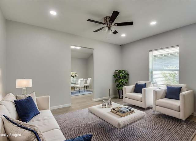 Property at 128 Stephens St, Waxahachie, TX 75165, 3 beds, 1 bath