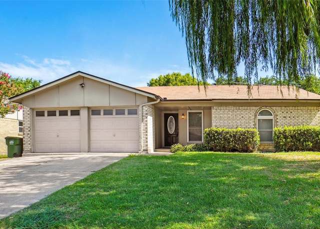 Property at 6649 Greenacres Dr, Watauga, TX 76148, 3 beds, 2 baths