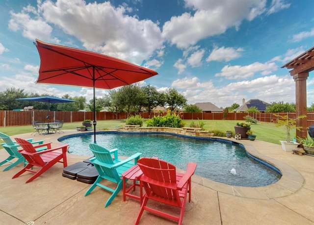 Property at 1240 Whisper Willows Dr, Fort Worth, TX 76052, 4 beds, 3.5 baths
