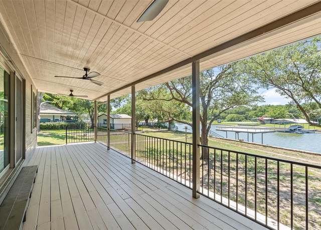 Property at 4229 Bay Shore Cir, Granbury, TX 76049, 4 beds, 2 baths