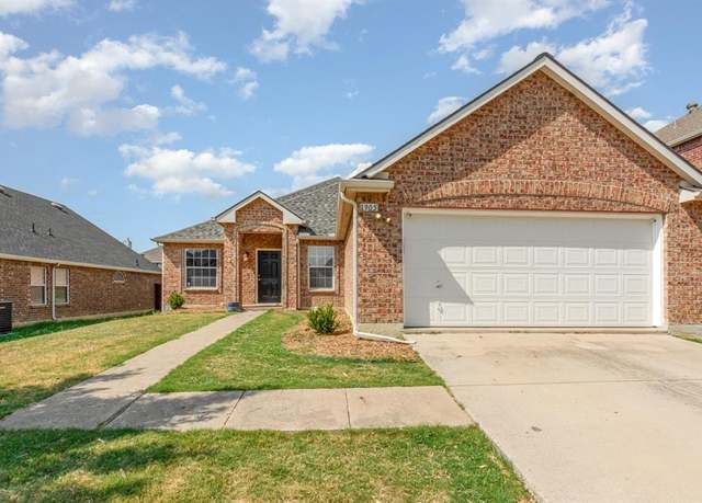 Property at 1905 Grand Fir Dr, Little Elm, TX 75068, 3 beds, 2 baths