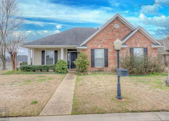 Property at 2051 Sand Crest Dr, Shreveport, LA 71118, 3 beds, 2 baths