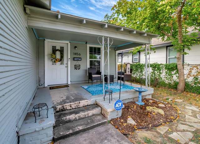 Property at 1456 Elmwood Ave, Fort Worth, TX 76104, 2 beds, 1 bath