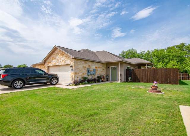 Property at 3007 Waterstone Way, Brownwood, TX 76801, 3 beds, 2 baths
