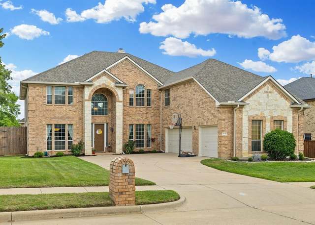 Property at 5717 Almond Ln, Fort Worth, TX 76244, 4 beds, 3.5 baths