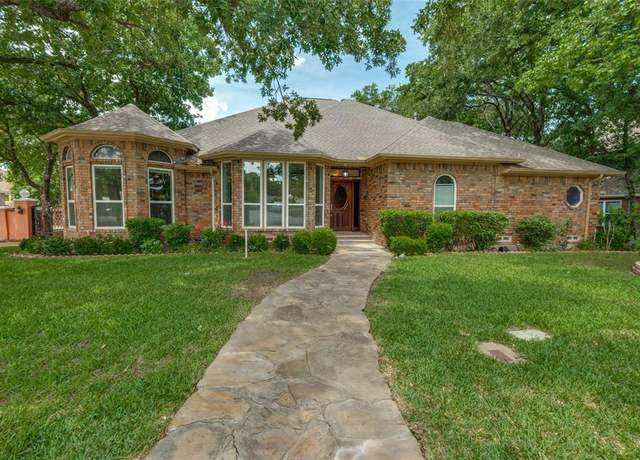 Property at 2033 Wanderlust Dr, Lewisville, TX 75067, 4 beds, 3.5 baths