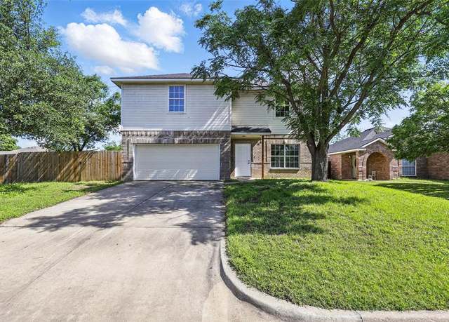 Property at 4501 Marshall St, Forest Hill, TX 76119, 4 beds, 2.5 baths