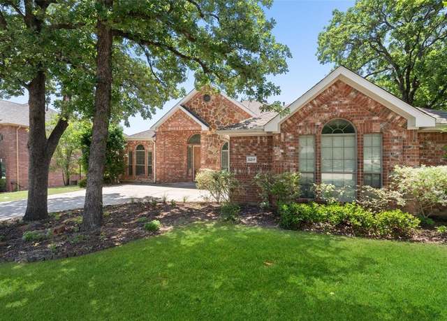 Property at 3217 Hidden Springs Dr, Corinth, TX 76210, 4 beds, 2 baths