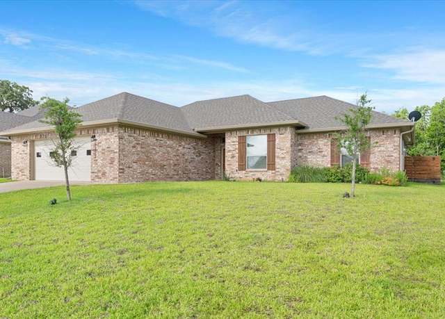 Property at 107 Indian Trails Rd, Riesel, TX 76682, 3 beds, 2 baths