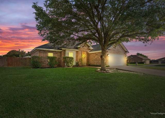 Property at 10285 Peony Ln, Waco, TX 76708, 4 beds, 2 baths