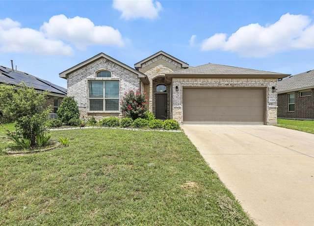 Property at 1109 Sausalito Trl, Cleburne, TX 76033, 4 beds, 2 baths