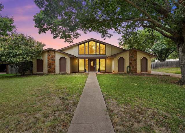 Property at 213 Hockaday Ave, Garland, TX 75043, 3 beds, 2 baths