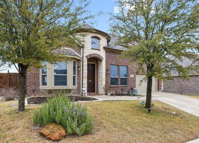 Property at 9205 Athens Dr, Denton, TX 76226, 3 beds, 3 baths