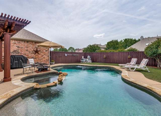 Property at 10557 Stargazer Dr, Frisco, TX 75033, 4 beds, 2.5 baths