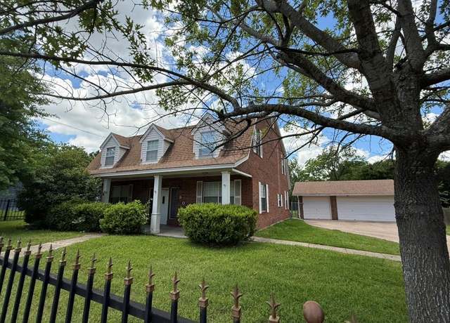 Property at 901 Daffan Ave, Ennis, TX 75119, 4 beds, 2.5 baths