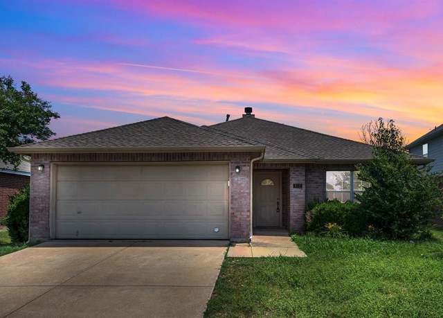 Property at 812 Piedmont Dr, Mckinney, TX 75071, 3 beds, 2 baths
