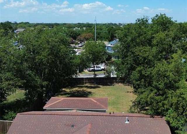 Property at 1609 Running River Rd, Garland, TX 75044, 3 beds, 1.5 baths