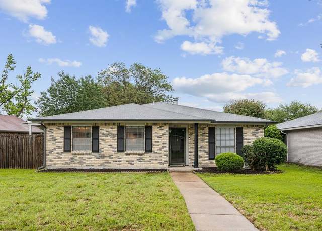 Property at 1422 Meandering Way, Garland, TX 75040, 3 beds, 2 baths