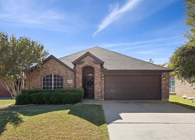 Property at 2748 Thorncreek Ln, Fort Worth, TX 76177, 3 beds, 2 baths