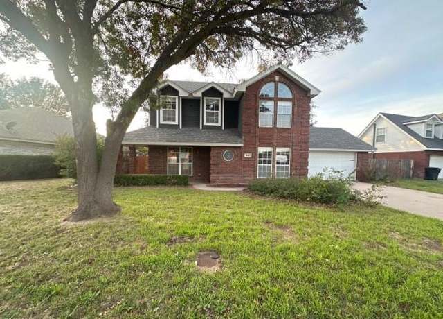 Property at 5118 Bridle Path Ln, Abilene, TX 79606, 3 beds, 2.5 baths
