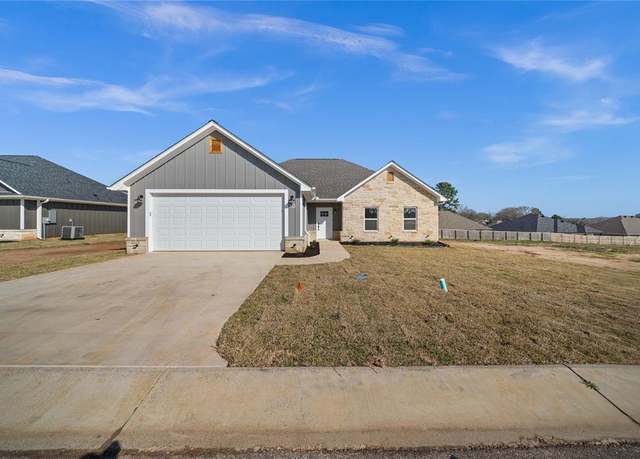 Property at 203 Toro Dr, Winona, TX 75792, 3 beds, 2 baths