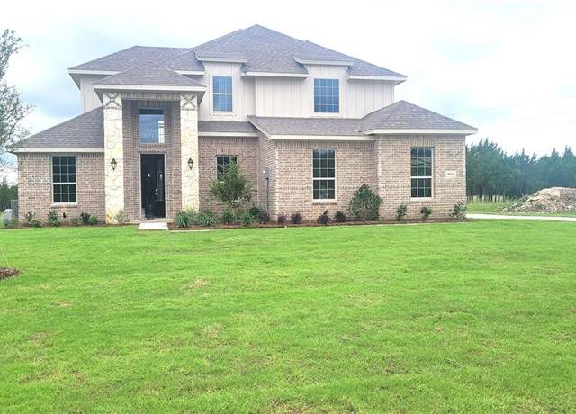 Property at 7040 Champion Rd, Midlothian, TX 76165, 4 beds, 3 baths
