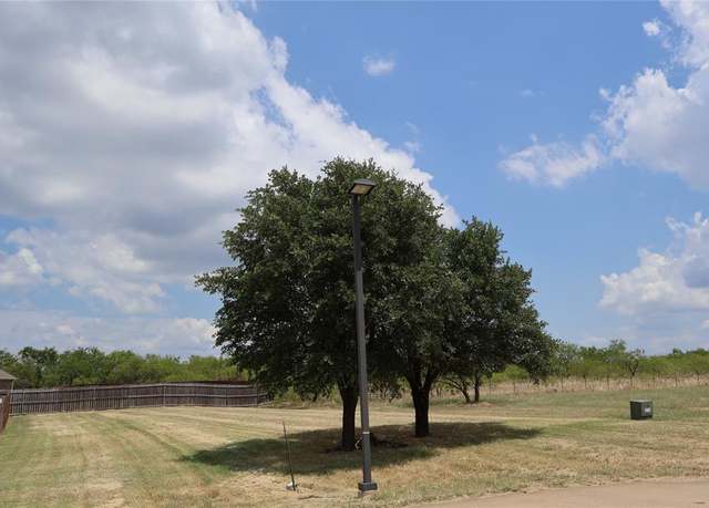 Property at 2901 Preston Club Dr, Sherman, TX 75092