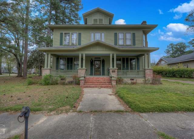 Property at 311 East And West St, Minden, LA 71055, 5 beds, 3 baths