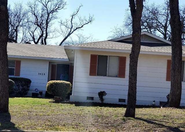 Property at 3428 Montague St, Fort Worth, TX 76119, 4 beds, 2 baths