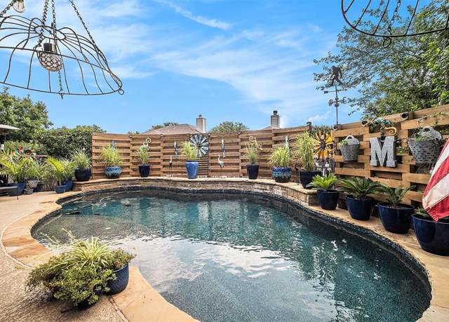 Property at 6213 Bowin Dr, Fort Worth, TX 76132, 4 beds, 2.5 baths