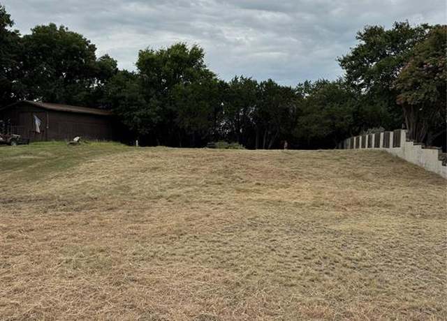 Property at 3009 Hilltop Ct, Granbury, TX 76048