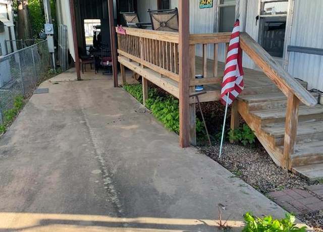 Property at 4705 Fox Hollow Rd Unit 30, 36, Graham, TX 76450, 2 beds, 1.5 baths