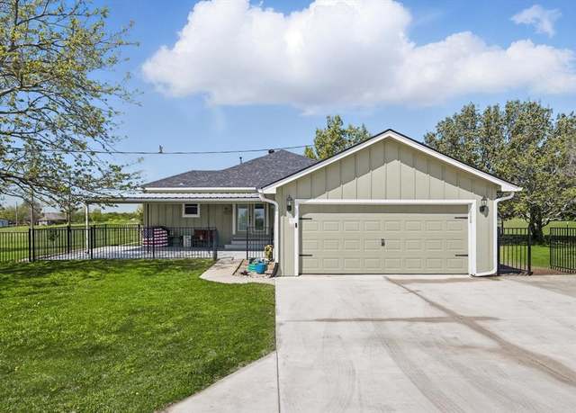 Property at 258 Bobcat Rd, Sanger, TX 76266, 3 beds, 2 baths