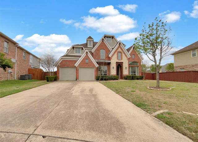 Property at 4908 Soaring Eagle Ct, Grand Prairie, TX 75052, 6 beds, 4.5 baths