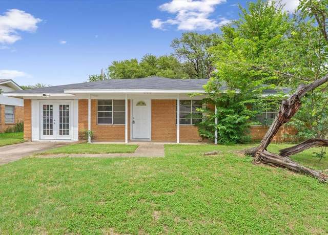 Property at 311 S Barbara, Waco, TX 76705, 4 beds, 1 bath