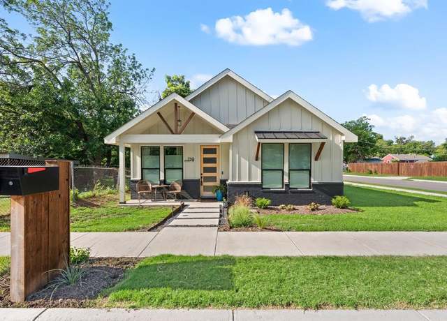 Property at 739 Flint St, Fort Worth, TX 76115, 4 beds, 2 baths