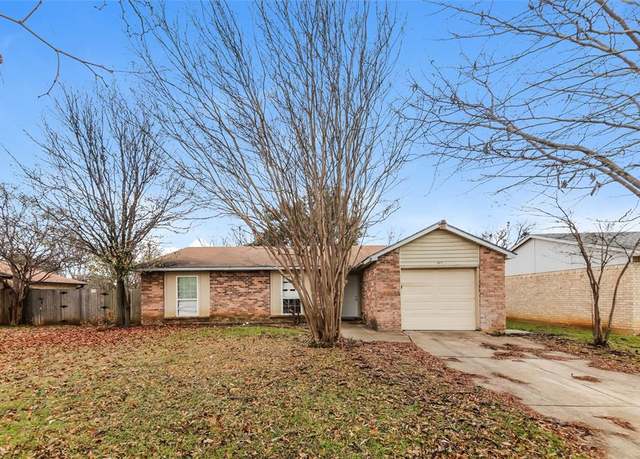 Property at 3817 Longmeadow Way, Fort Worth, TX 76133, 3 beds, 2 baths