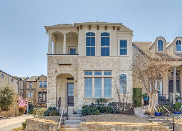 Property at 1825 Wood Ledge Pl, Dallas, TX 75208, 3 beds, 2.5 baths