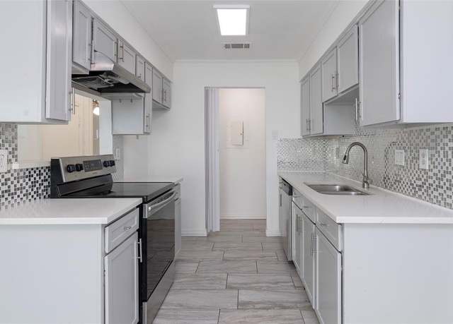 Property at 2240 Tarpley Rd #374, Carrollton, TX 75006, 3 beds, 2 baths