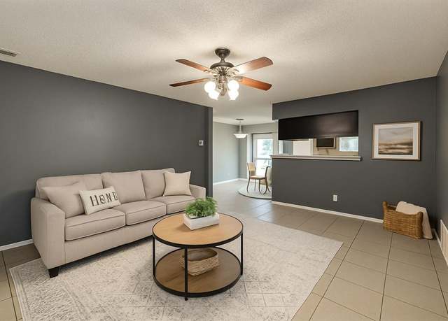 Property at 202 Modene Ave, Waxahachie, TX 75165, 3 beds, 2 baths