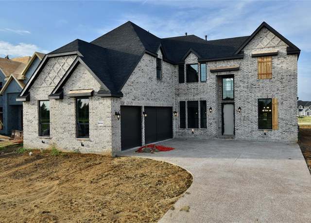 Property at 4010 Pleasant Dr, Prosper, TX 75078, 5 beds, 4 baths