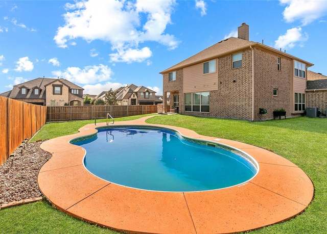 Property at 1941 Knoxbridge Rd, Forney, TX 75126, 5 beds, 3.5 baths