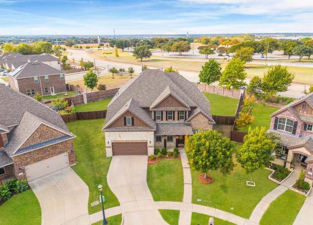 Property at 1601 Saint Albans Dr, Mckinney, TX 75071, 4 beds, 3.5 baths