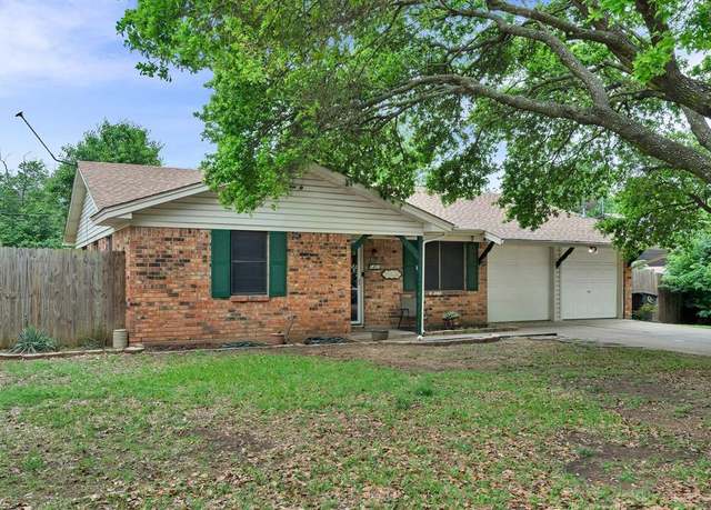 Property at 1407 Southern Ct, Cleburne, TX 76033, 3 beds, 1 bath