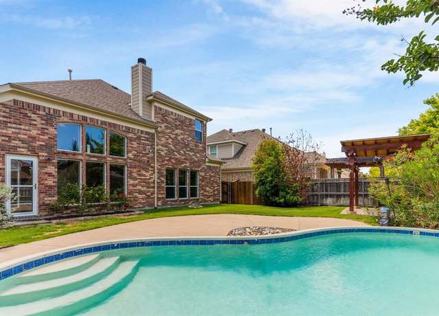 Property at 8204 Saint Clair Dr, Mckinney, TX 75071, 5 beds, 4 baths