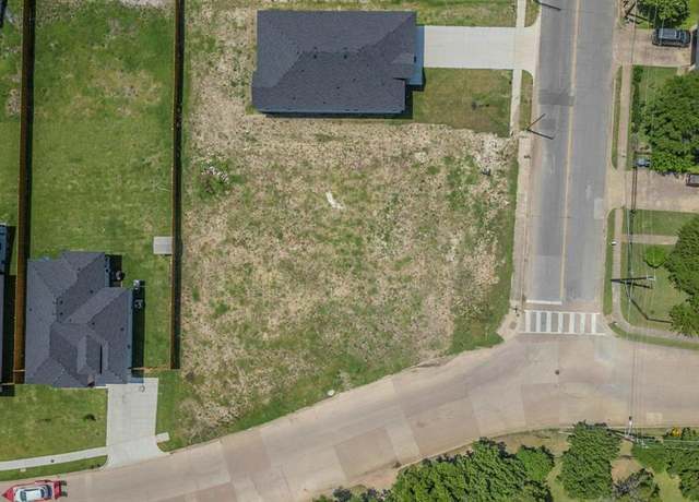 Property at 6902 Umphress Rd, Dallas, TX 75217