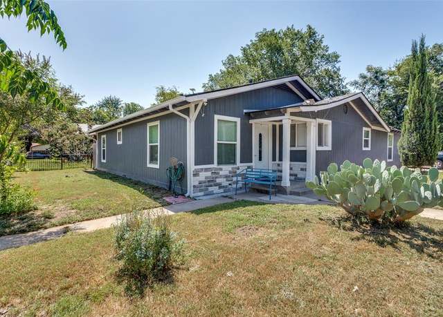 Property at 2701 Halbert St, Fort Worth, TX 76112, 3 beds, 1 bath