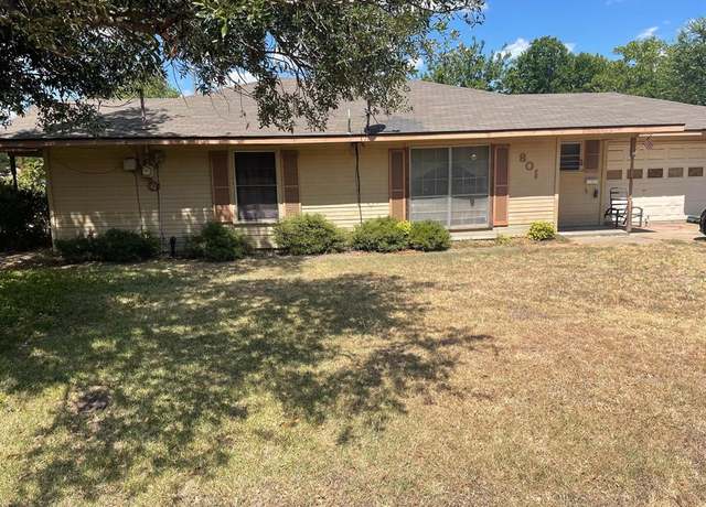 Property at 801 E Milam St, Ennis, TX 75119, 3 beds, 1.5 baths