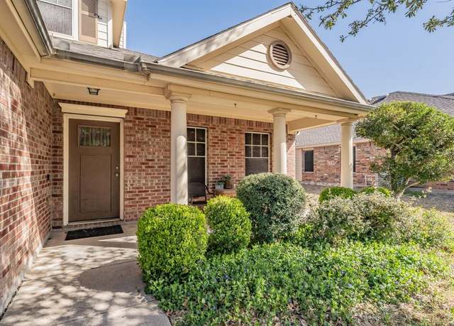 Property at 1264 Mountain Peak Dr, Fort Worth, TX 76052, 4 beds, 2.5 baths
