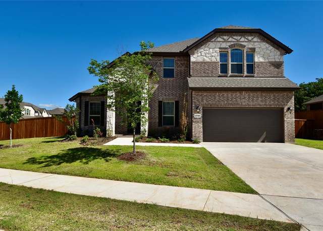 Property at 2720 Dickinson Dr, Corinth, TX 76210, 5 beds, 3 baths